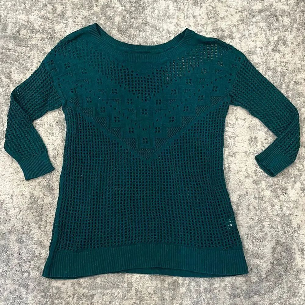 American Eagle Sweater 